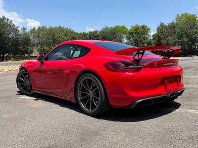 2016 Porsche Cayman GT4