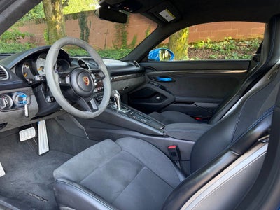2023 Porsche 718 Cayman GT4