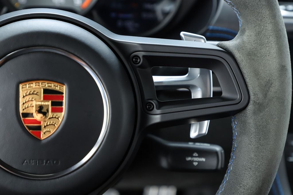 2023 Porsche 718 Cayman GT4