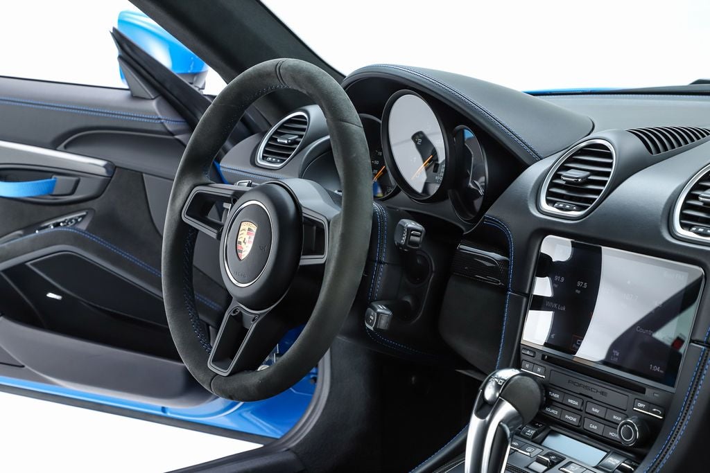 2023 Porsche 718 Cayman GT4