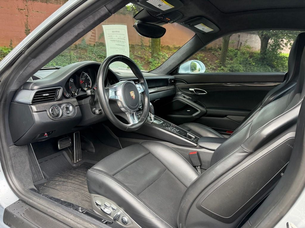 2014 Porsche 911 Turbo S
