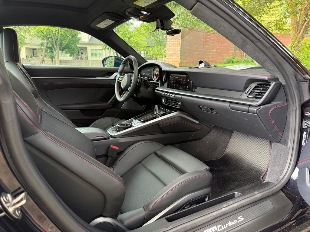2025 Porsche 911 Turbo S