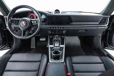 2025 Porsche 911 Turbo S