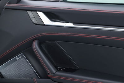 2025 Porsche 911 Turbo S