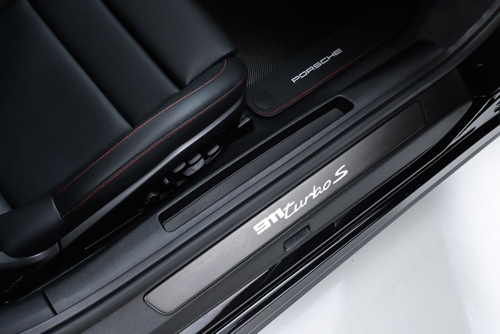 2025 Porsche 911 Turbo S