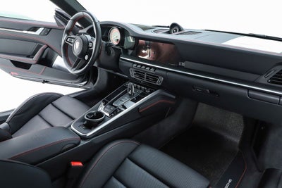 2025 Porsche 911 Turbo S