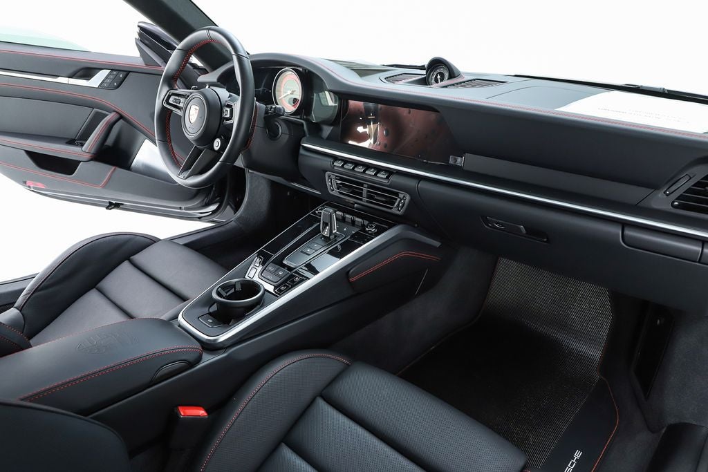 2025 Porsche 911 Turbo S