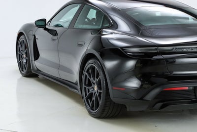 2025 Porsche Taycan GTS