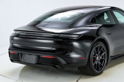 2025 Porsche Taycan GTS