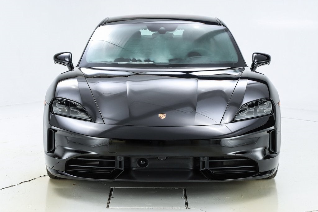 2025 Porsche Taycan GTS