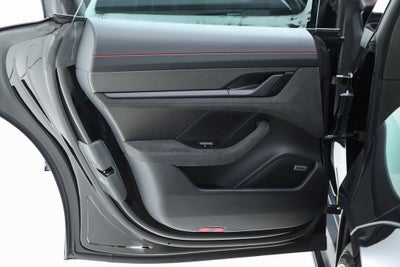 2025 Porsche Taycan GTS