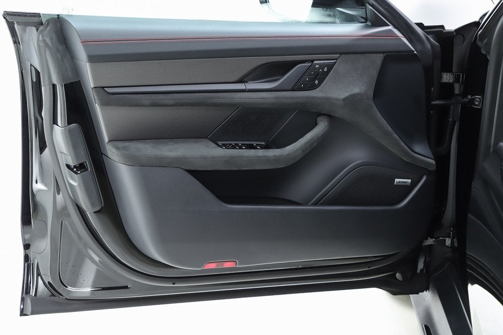 2025 Porsche Taycan GTS