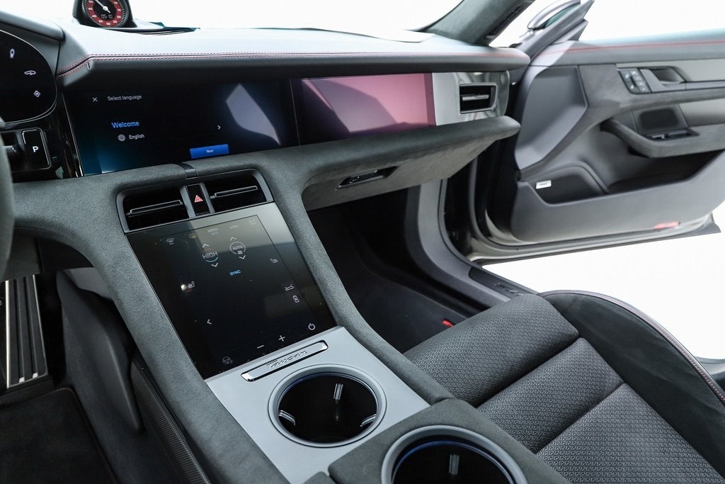 2025 Porsche Taycan GTS