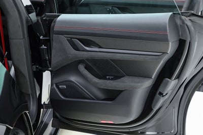 2025 Porsche Taycan GTS