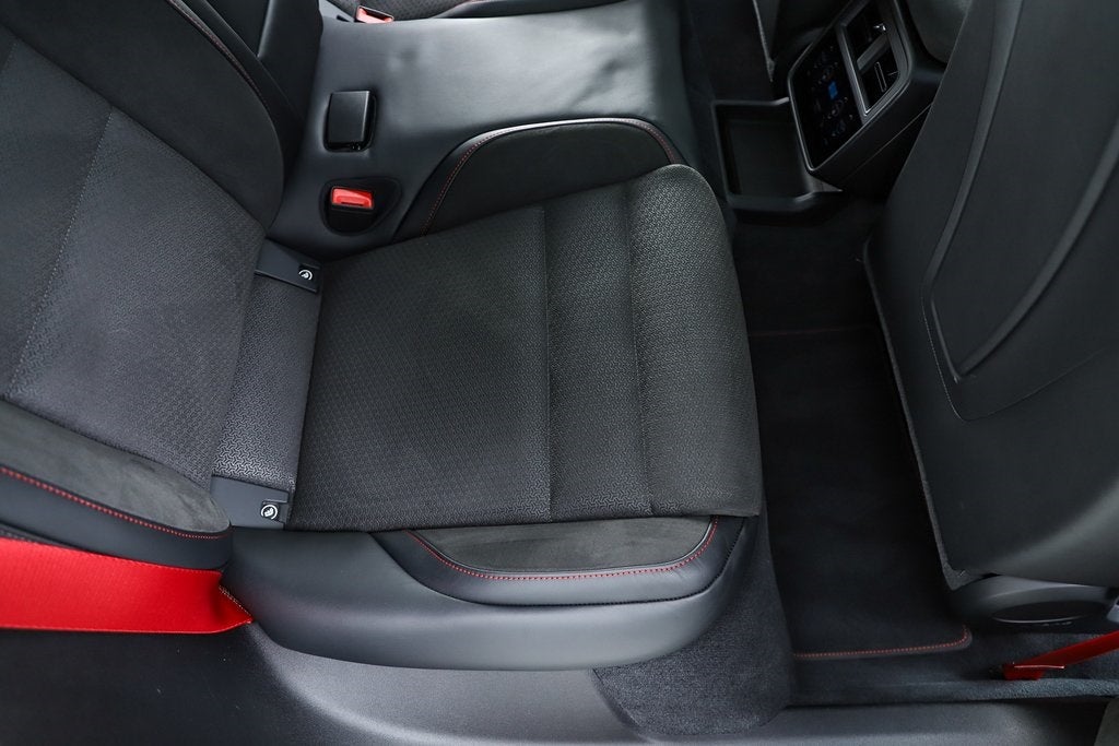 2025 Porsche Taycan GTS