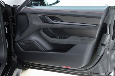 2025 Porsche Taycan GTS