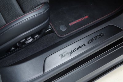 2025 Porsche Taycan GTS