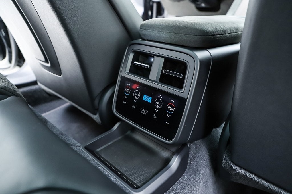 2025 Porsche Taycan GTS