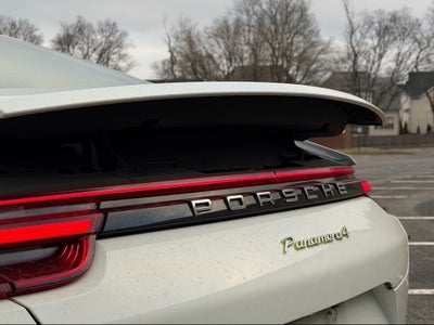 2018 Porsche Panamera E-Hybrid 4