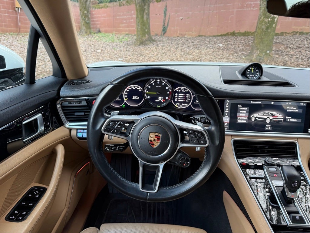 2018 Porsche Panamera E-Hybrid 4