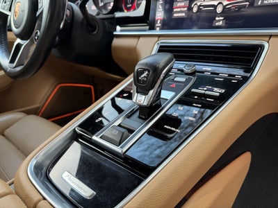 2018 Porsche Panamera E-Hybrid 4