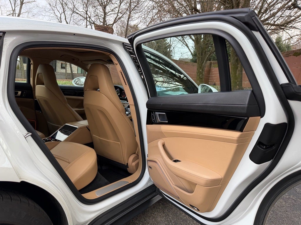 2018 Porsche Panamera E-Hybrid 4