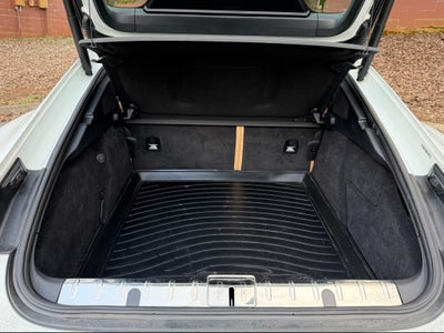 2018 Porsche Panamera E-Hybrid 4