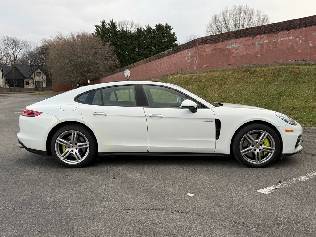 2018 Porsche Panamera E-Hybrid 4