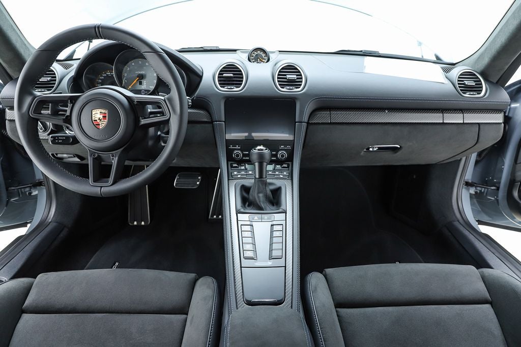 2025 Porsche 718 Cayman GT4 RS