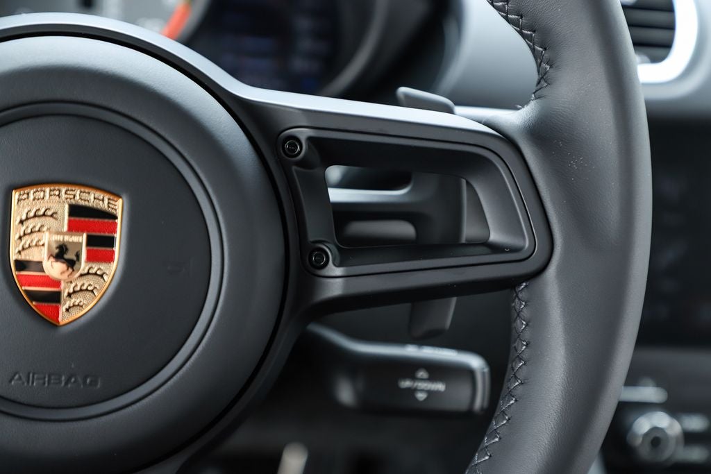 2025 Porsche 718 Cayman GT4 RS