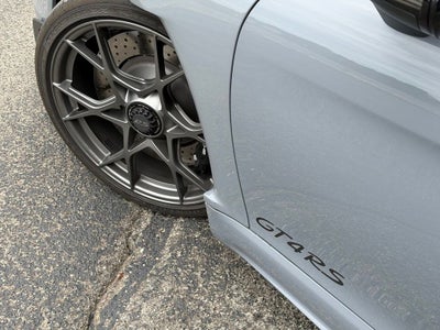 2024 Porsche 718 Cayman GT4 RS