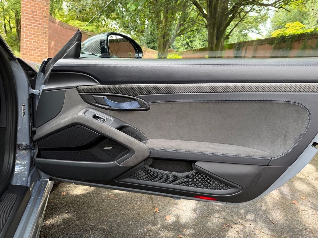 2023 Porsche 718 Cayman GT4 RS
