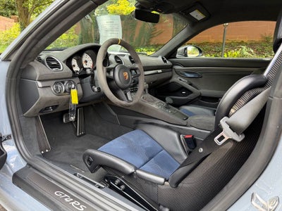 2023 Porsche 718 Cayman GT4 RS