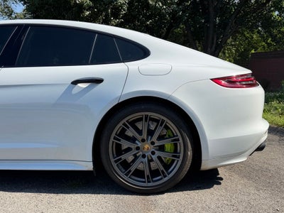 2019 Porsche Panamera E-Hybrid Turbo S
