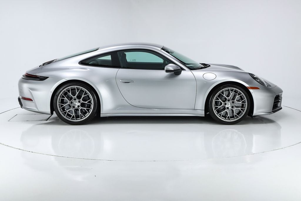 2025 Porsche 911 Carrera S