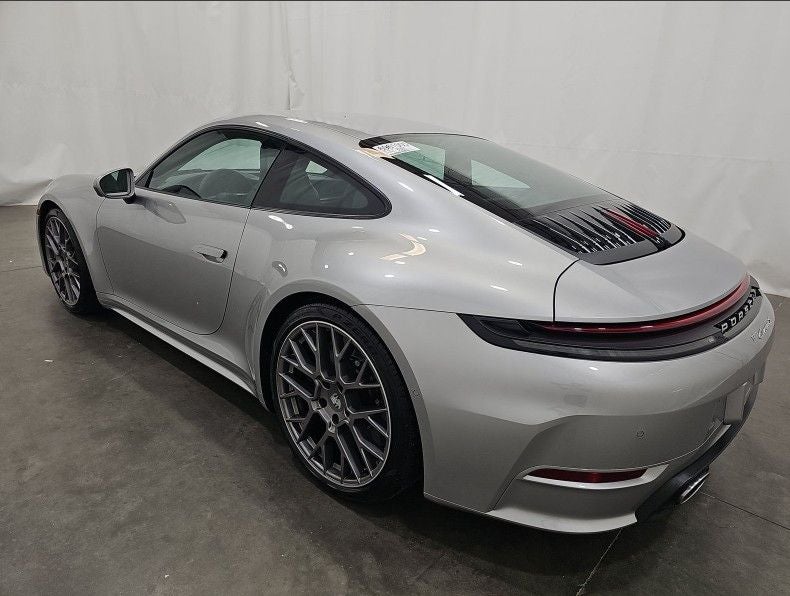 2025 Porsche 911 Carrera S