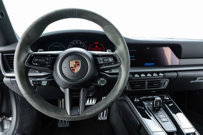 2025 Porsche 911 Carrera S