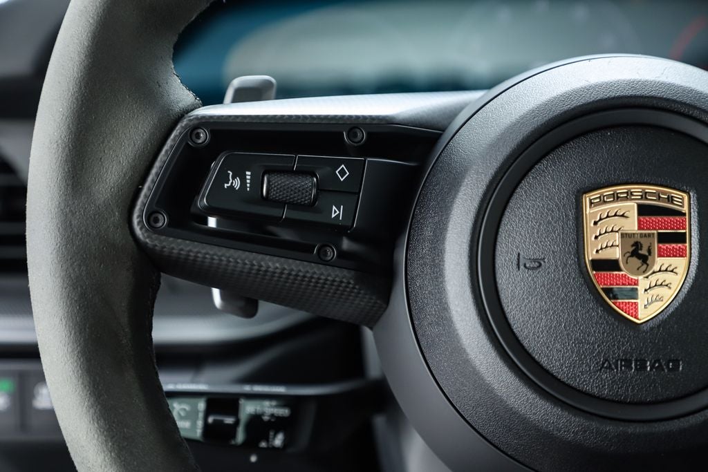 2025 Porsche 911 Carrera S