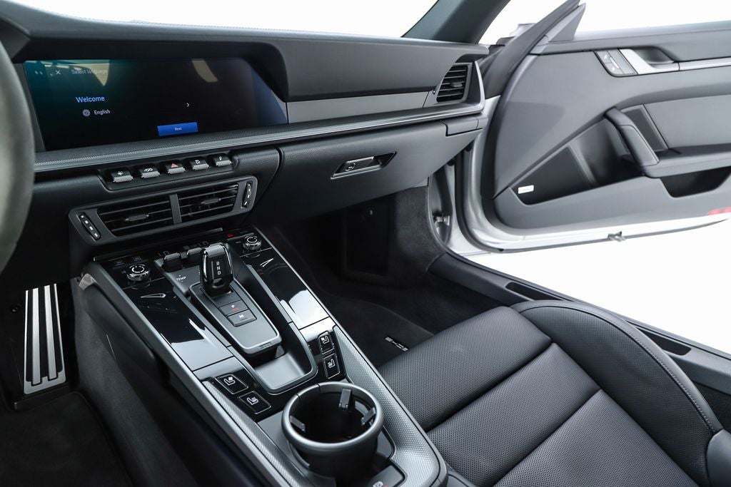 2025 Porsche 911 Carrera S