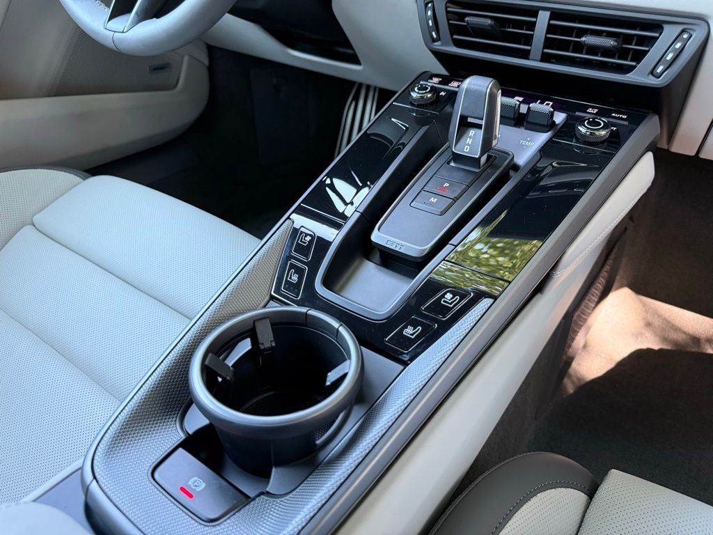 2025 Porsche 911 Carrera S