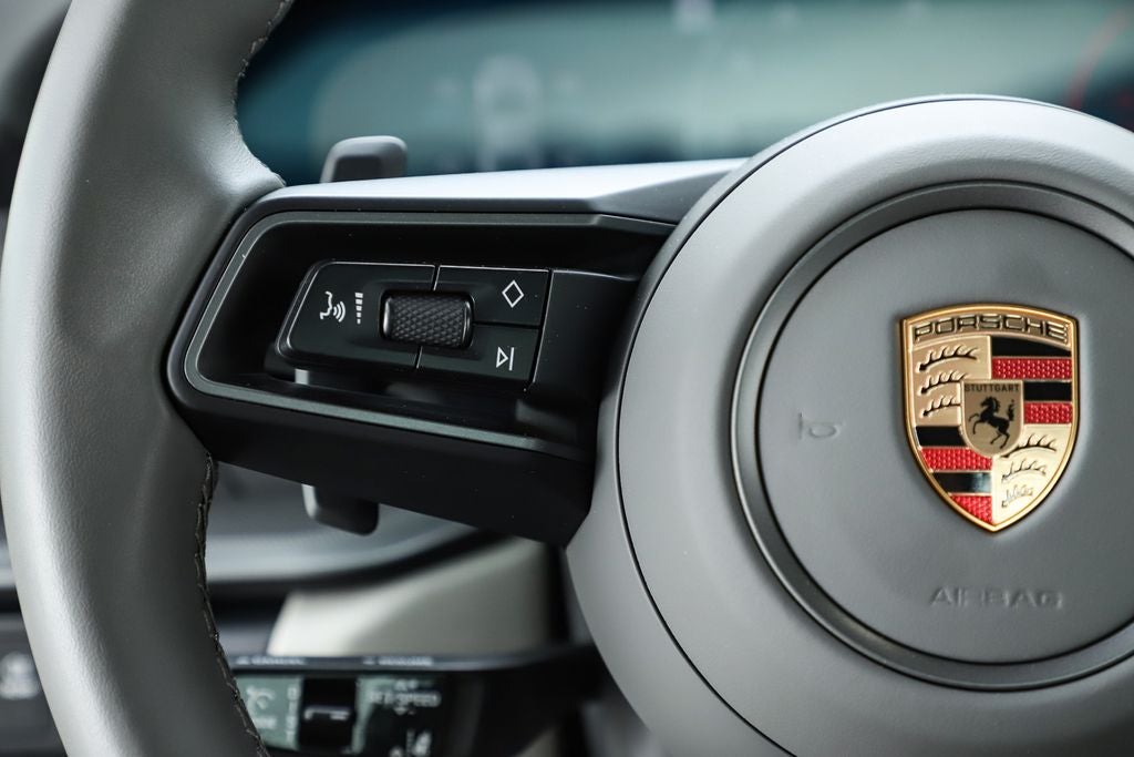 2025 Porsche 911 Carrera S