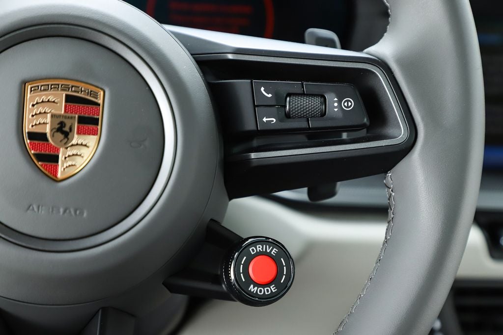 2025 Porsche 911 Carrera S
