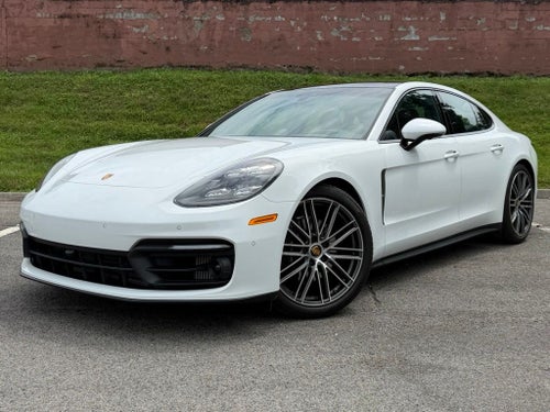 2023 Porsche Panamera 4 Platinum Edition