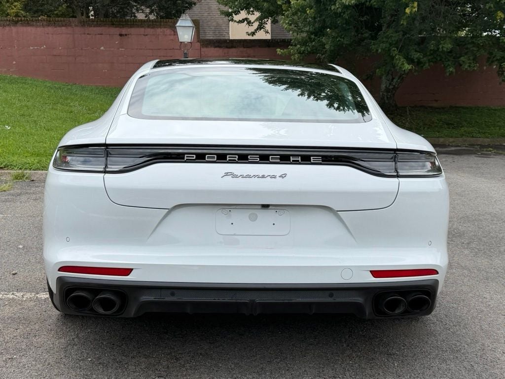 2023 Porsche Panamera 4 Platinum Edition