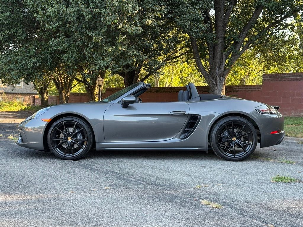 2025 Porsche 718 Boxster Base