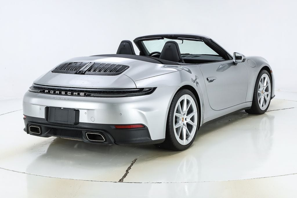 2025 Porsche 911 Carrera