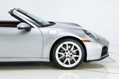 2025 Porsche 911 Carrera