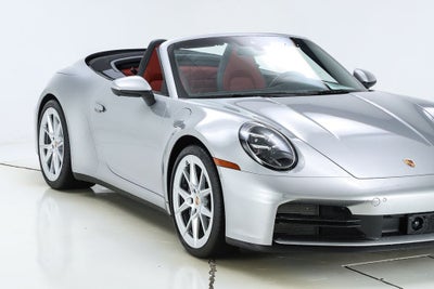 2025 Porsche 911 Carrera