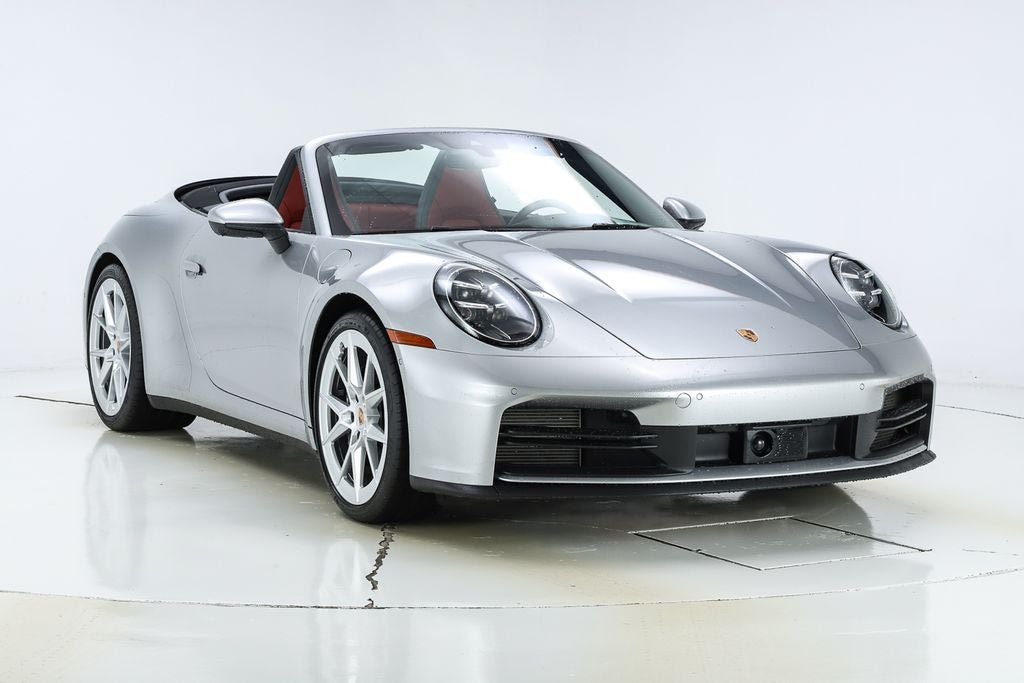 2025 Porsche 911 Carrera