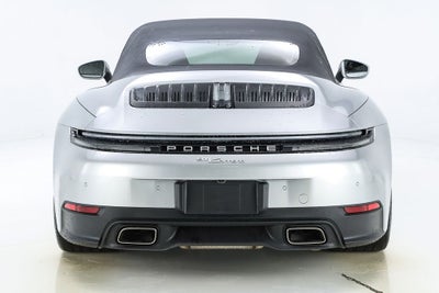2025 Porsche 911 Carrera